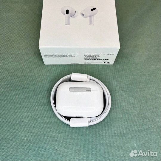 AirPods Pro 2: Звук, который движет