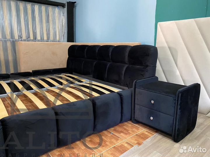 Тумба прикроватная