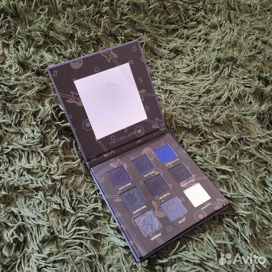 Палетка теней Unicorn Approves Dark