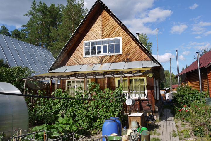 Дом 104,8 м² на участке 7,7 сот.