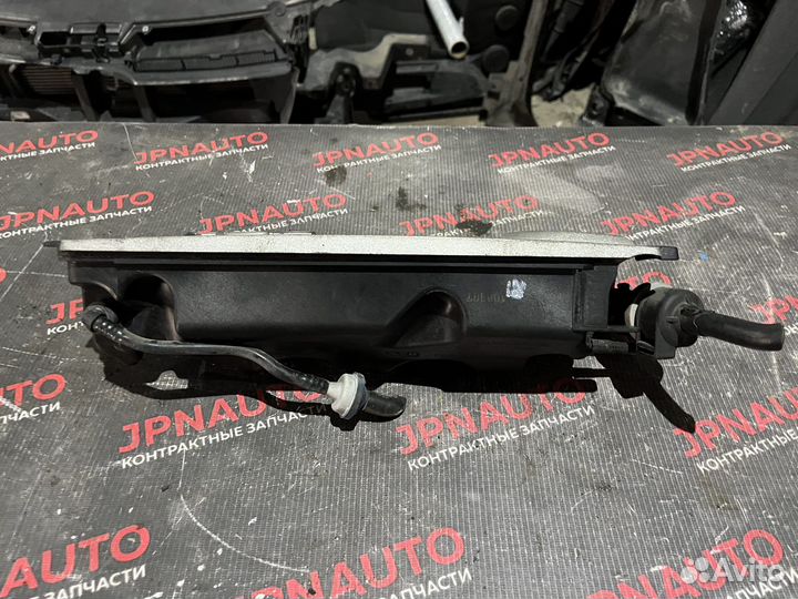 Воздушный ресивер Volkwagen Passat B6