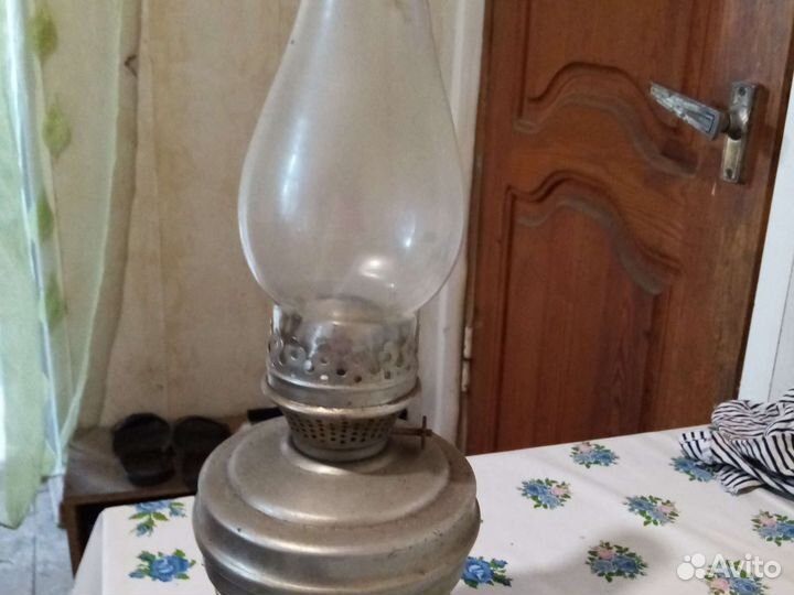 Керосиновая лампа новая