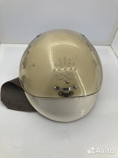 Шлем каска пожарного