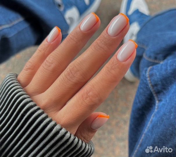 Маникюр/ Наращивание ресниц / Коррекция бровей