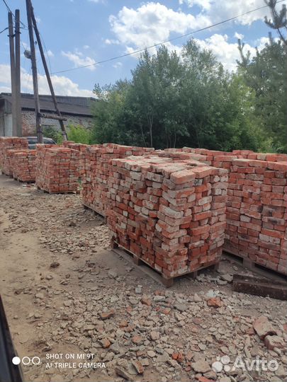 Продам красный кирпич б/у