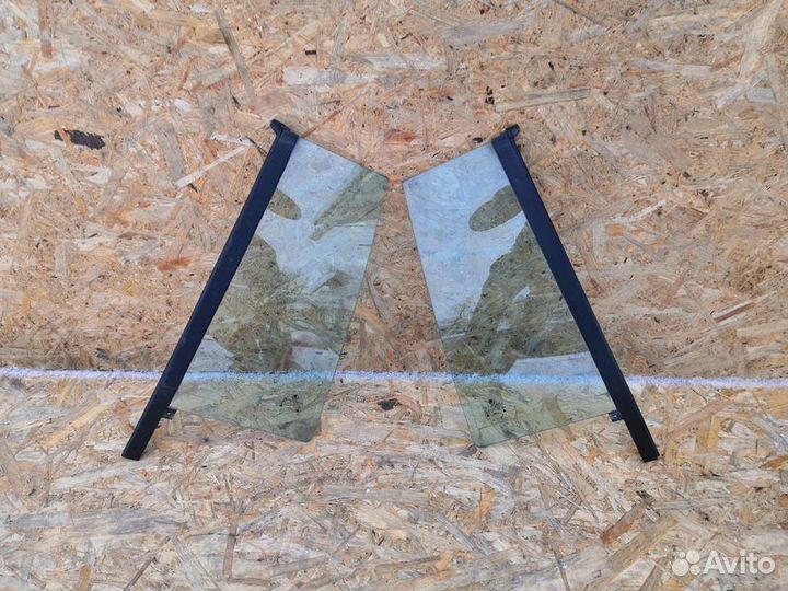 Стекло двери задней Skoda Octavia I рестайлинг (20