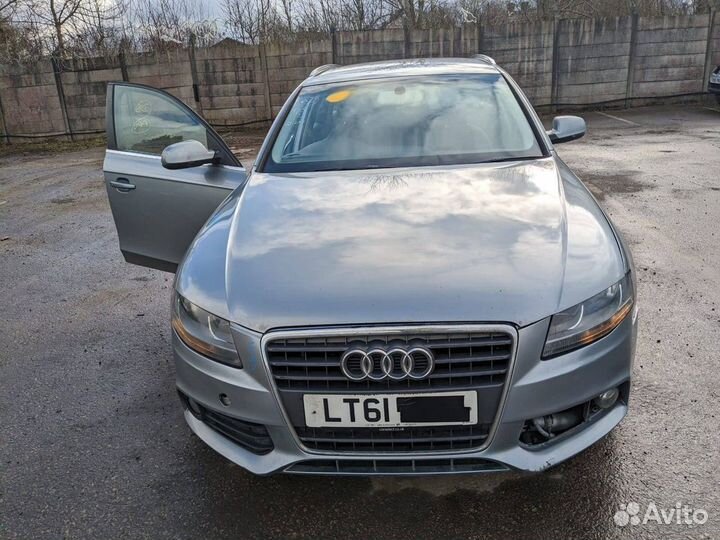 Шторка багажника Audi A4 B8/8K 2011 8K9863553B94H