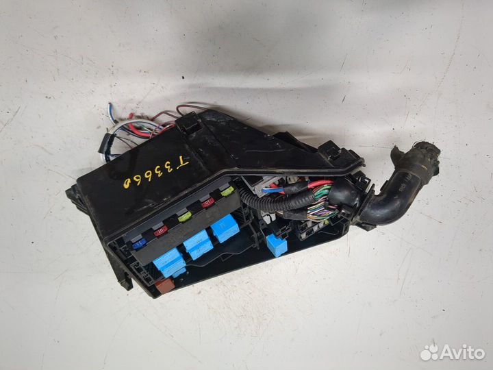 Блок предохранителей Lexus IS, 2007