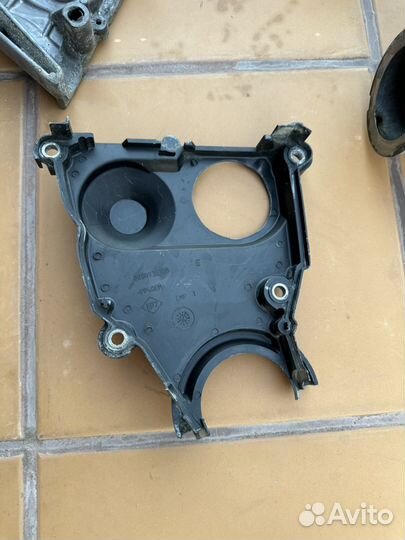 Крышка ремня грм Renault Logan K7M