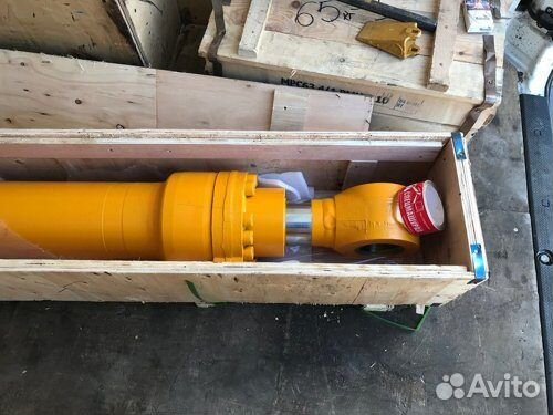 Гидроцилиндр стрелы PC 300-7 / 707-01-ZX960