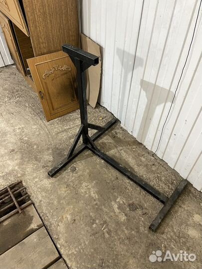 Кантователь двигателя