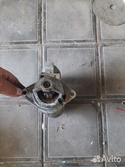 Стартер Opel Vectra 1.8