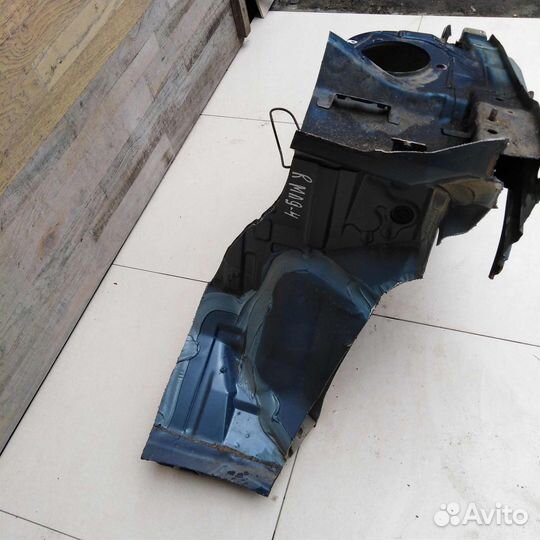 Лонжерон правый Mitsubishi Lancer 9