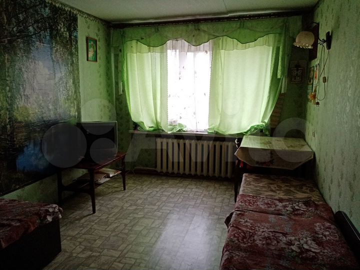 2-к. квартира, 42,3 м², 1/3 эт.