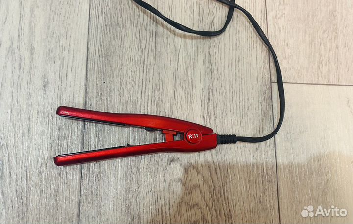 Мини выпрямитель для волос