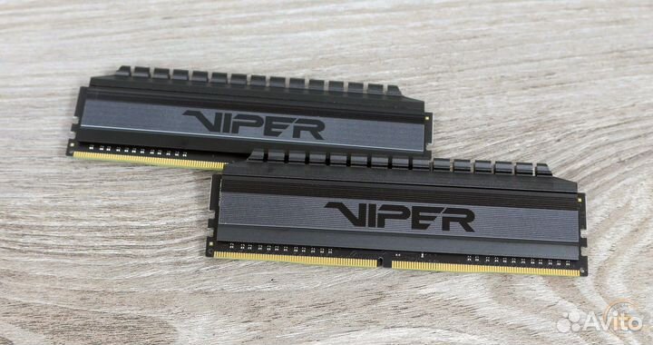 Patriot Viper 4 Blackout PVB416G413C8K 2х8 гб