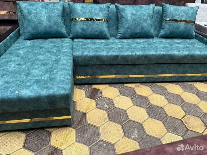 Угловой диван в наличии не б/у