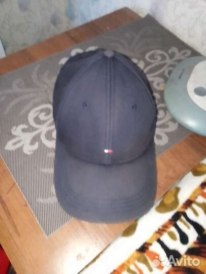 Tommy hilfiger кепка