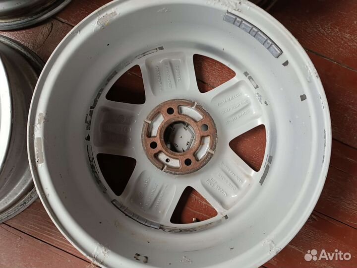 Оригинальные диски Renault Sandero R15