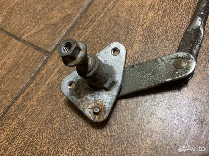 Трапеция стеклоочистителя Mitsubishi Pajero 2 2.8