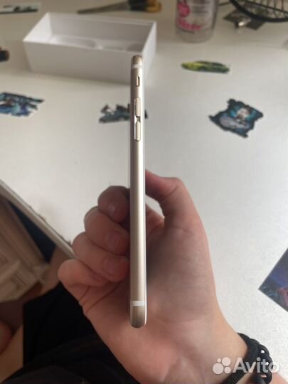 Телефон iPhone 6s 64 gb