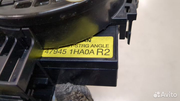 Шлейф руля Infiniti QX56