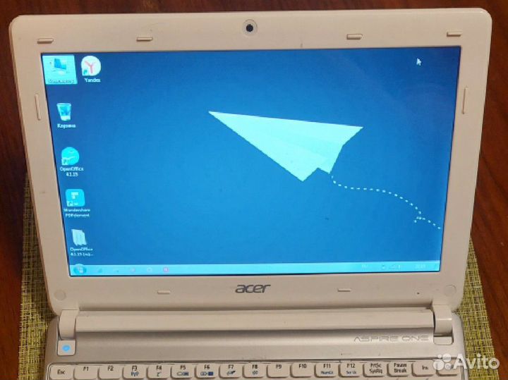 Ноутбук Acer aspire d270