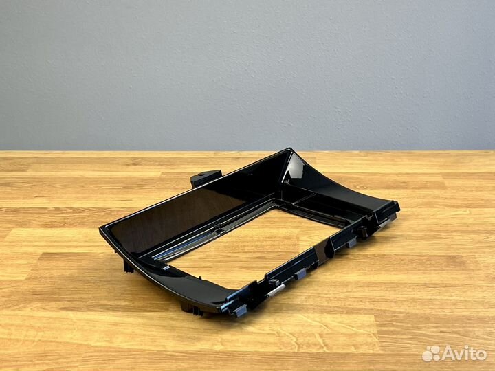 Переходная рамка магнитолы 10 дюймов для Elysion