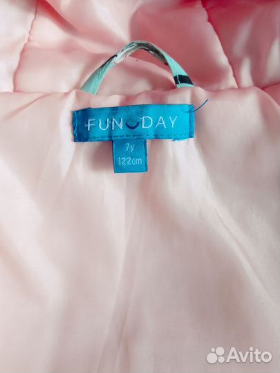 Курточка для девочки