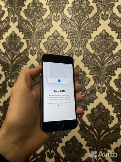 iPhone 6S, 64 ГБ