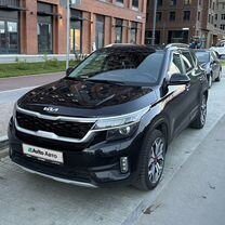 Kia Seltos 2.0 CVT, 2022, 40 000 км, с пробегом, цена 2 250 000 руб.