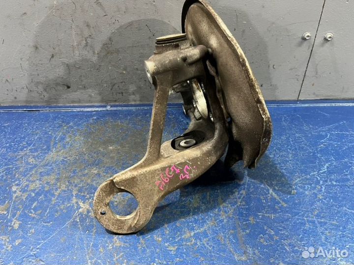 Цапфа задняя правая Audi A6 C7