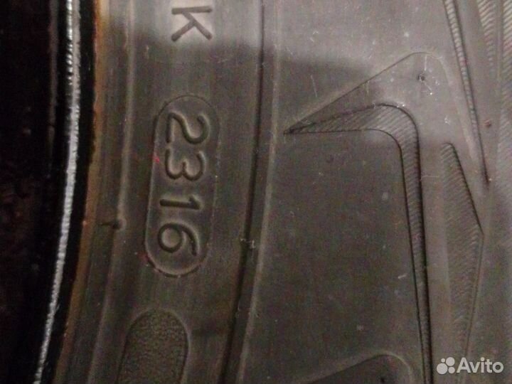 Nokian Tyres Nordman 5 185/65 R15 92T