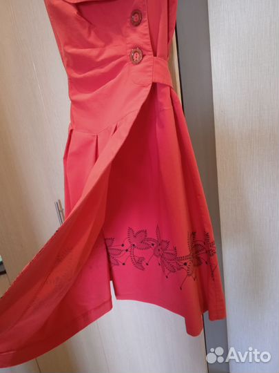 Нарядное платье