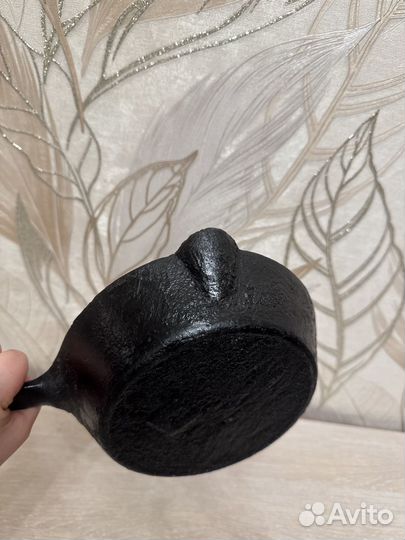 Чугунная сковорода СССР 19 см