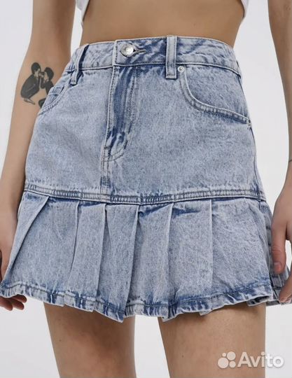 Джинсовая мини-юбка