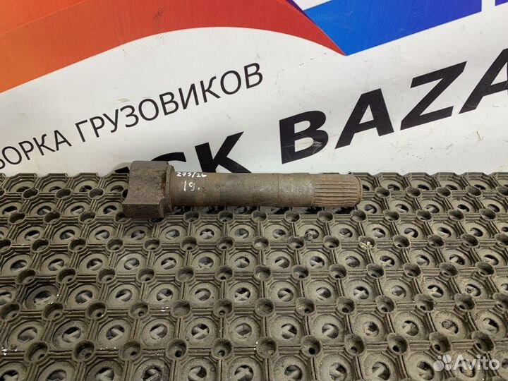 Вал тормозной правый передний