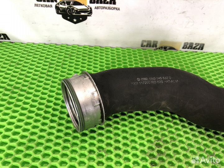 Патрубок интеркулера Volkswagen Tiguan