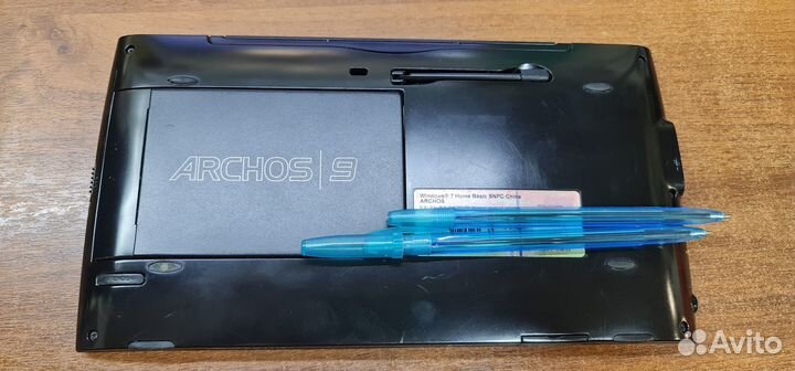 Планшетный компьютер archos 9 7900 Atom 1200 Mhz
