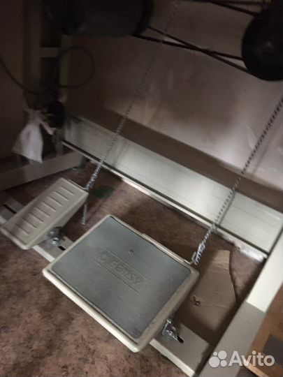 Петелечная машинка