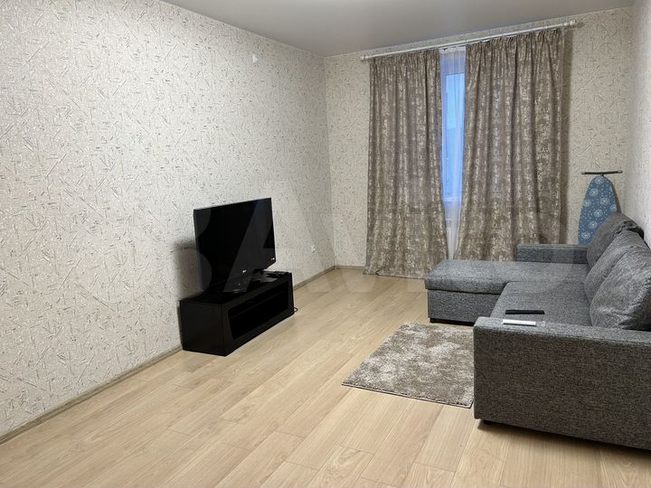 2-к. квартира, 63 м², 3/5 эт.