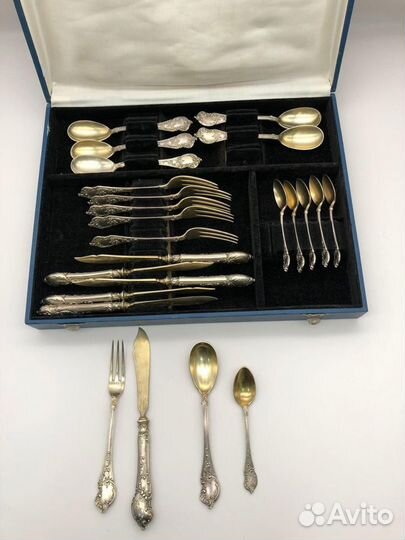 Набор столовых приборов серебро