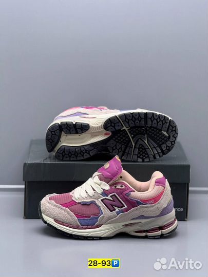 Кроссовки New Balance 2002R (Арт.55792)