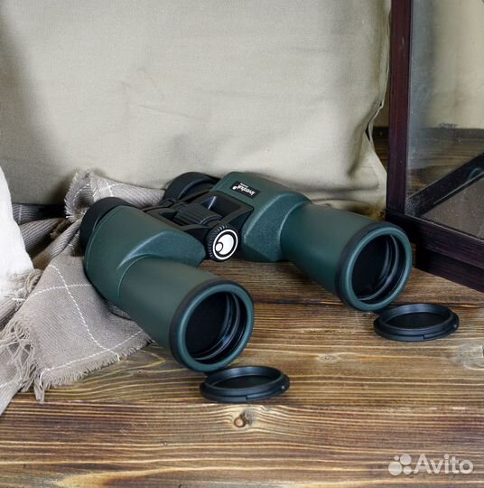 Бинокль Levenhuk Sherman PRO 10x50 Новый