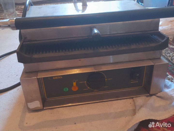 Электрогриль новый