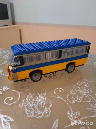 Конструктор Лего 1 toy Наш город автобус