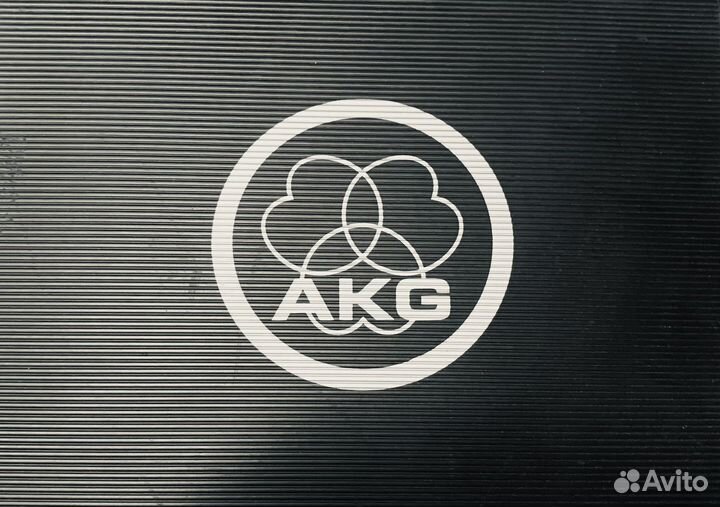 Микрофон AKG C3000