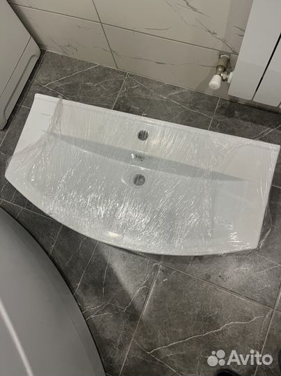 Раковина 85 см новая