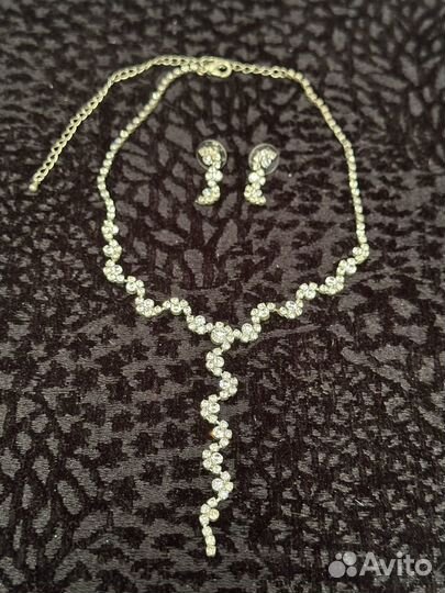 Колье (ожерелье) и серьги