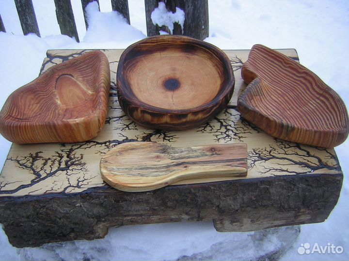 Деревянное блюда и подносы